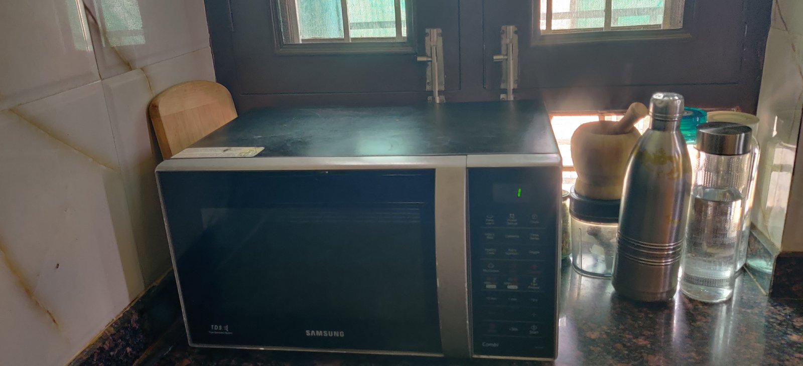 Samsung CE73JD Convection Microwave Oven (21L). - Electronics in Jaipur