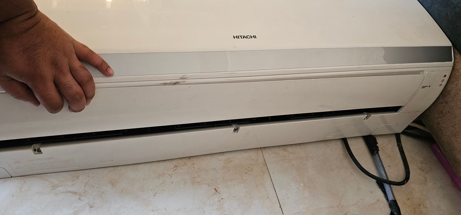 Hitachi AC indoor - photo 2