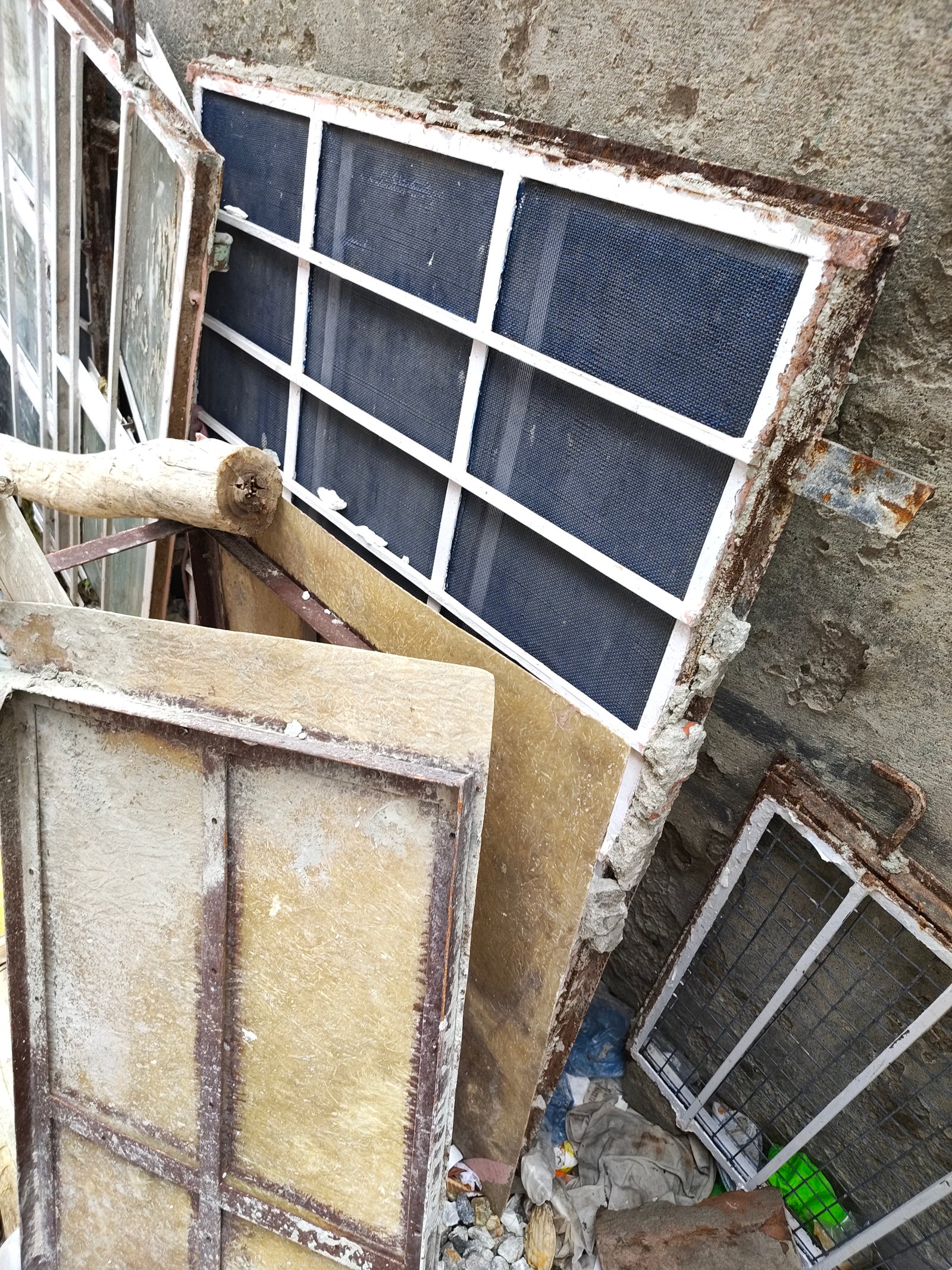 iron ventilation 4by 3 - photo 2