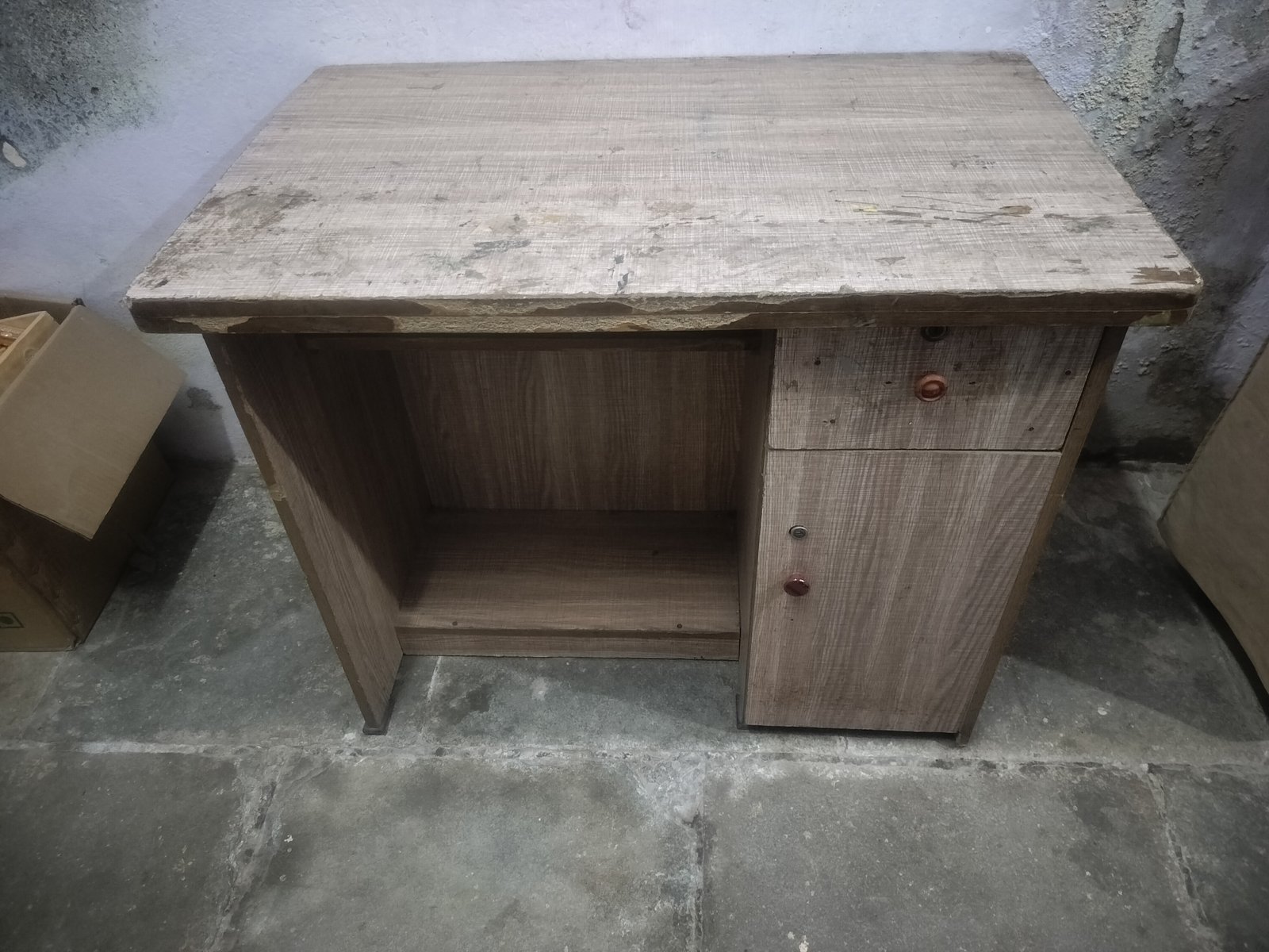 table - photo 2