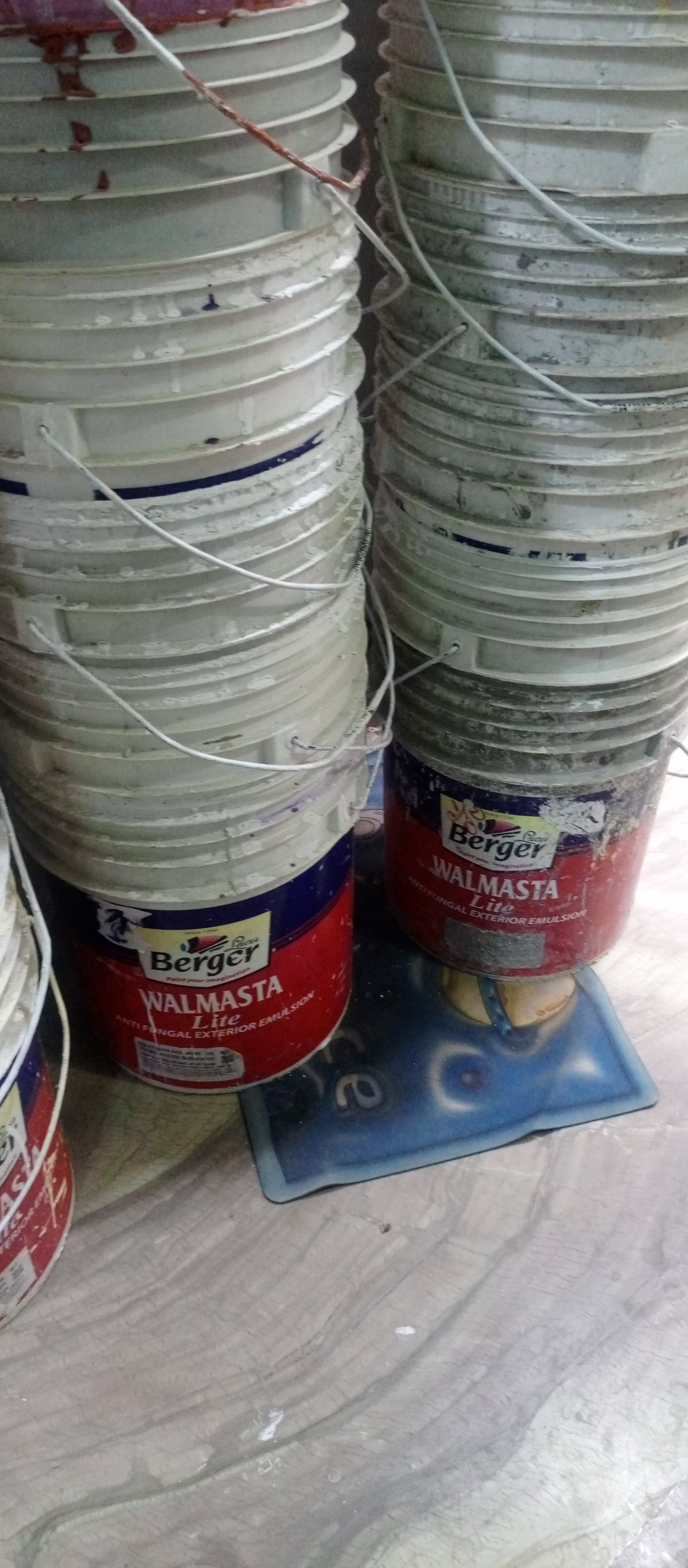 100 no balti - Scrap & Raw Materials