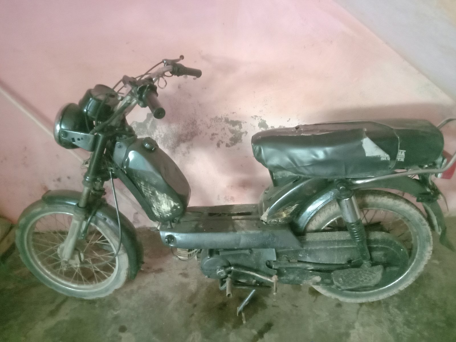luna tvs 100 - Vehicles in सतना