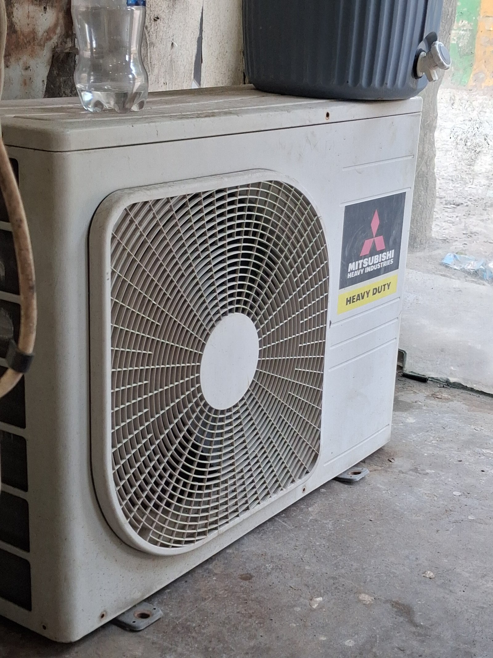 Hm apka old ac lete h - Electronics