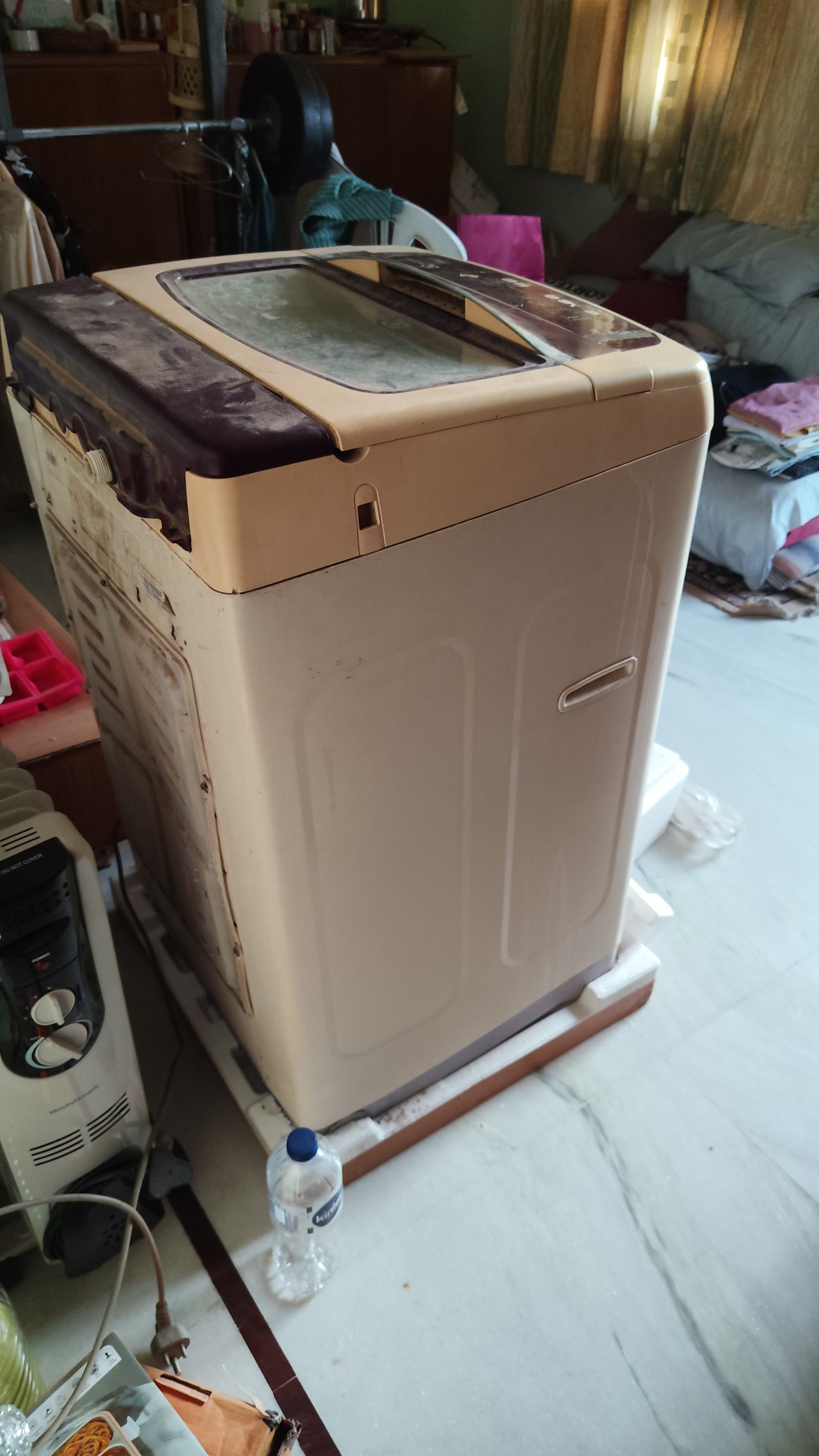 Electrolux Washing Machine - photo 2