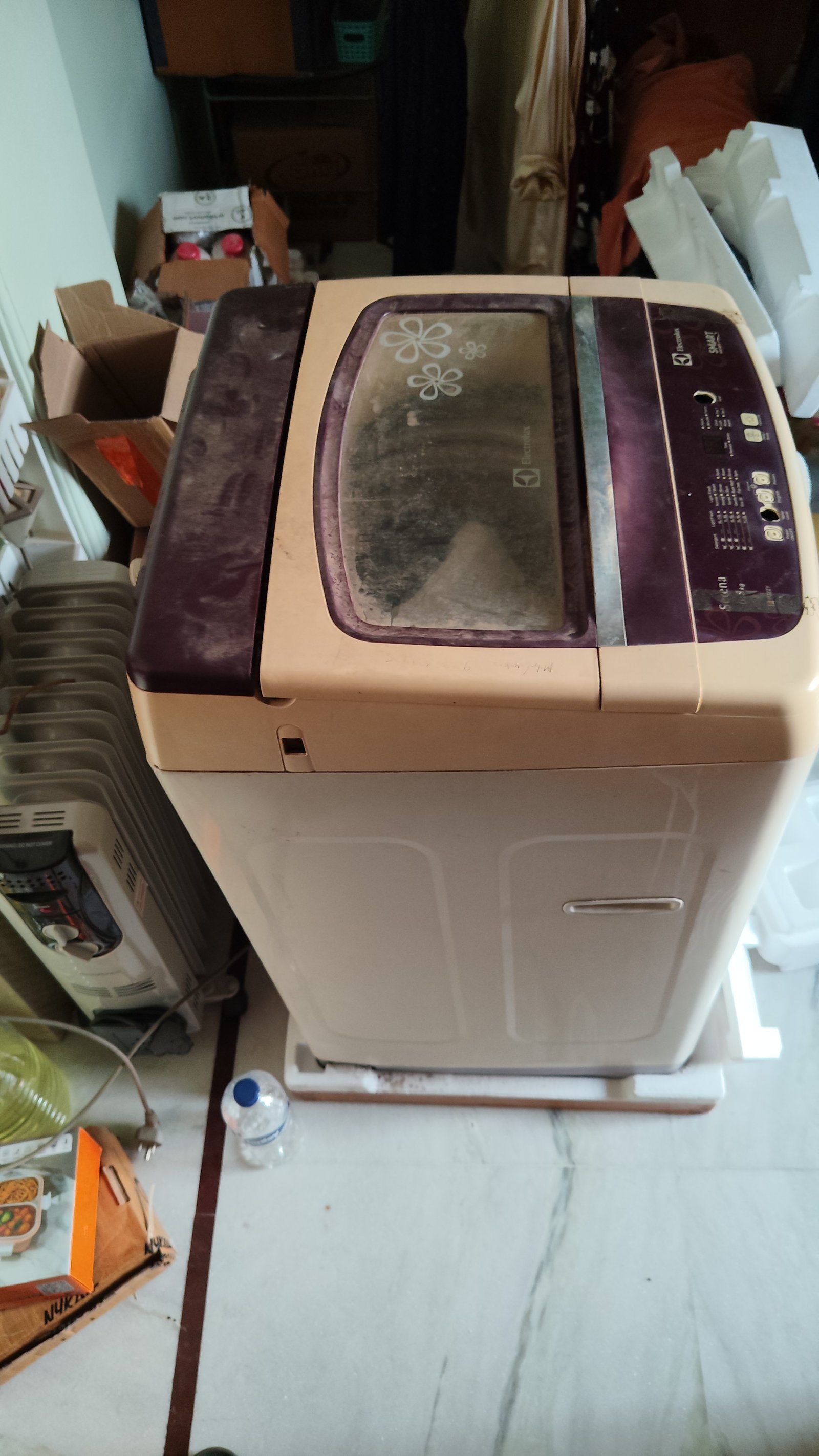 Electrolux Washing Machine - photo 3
