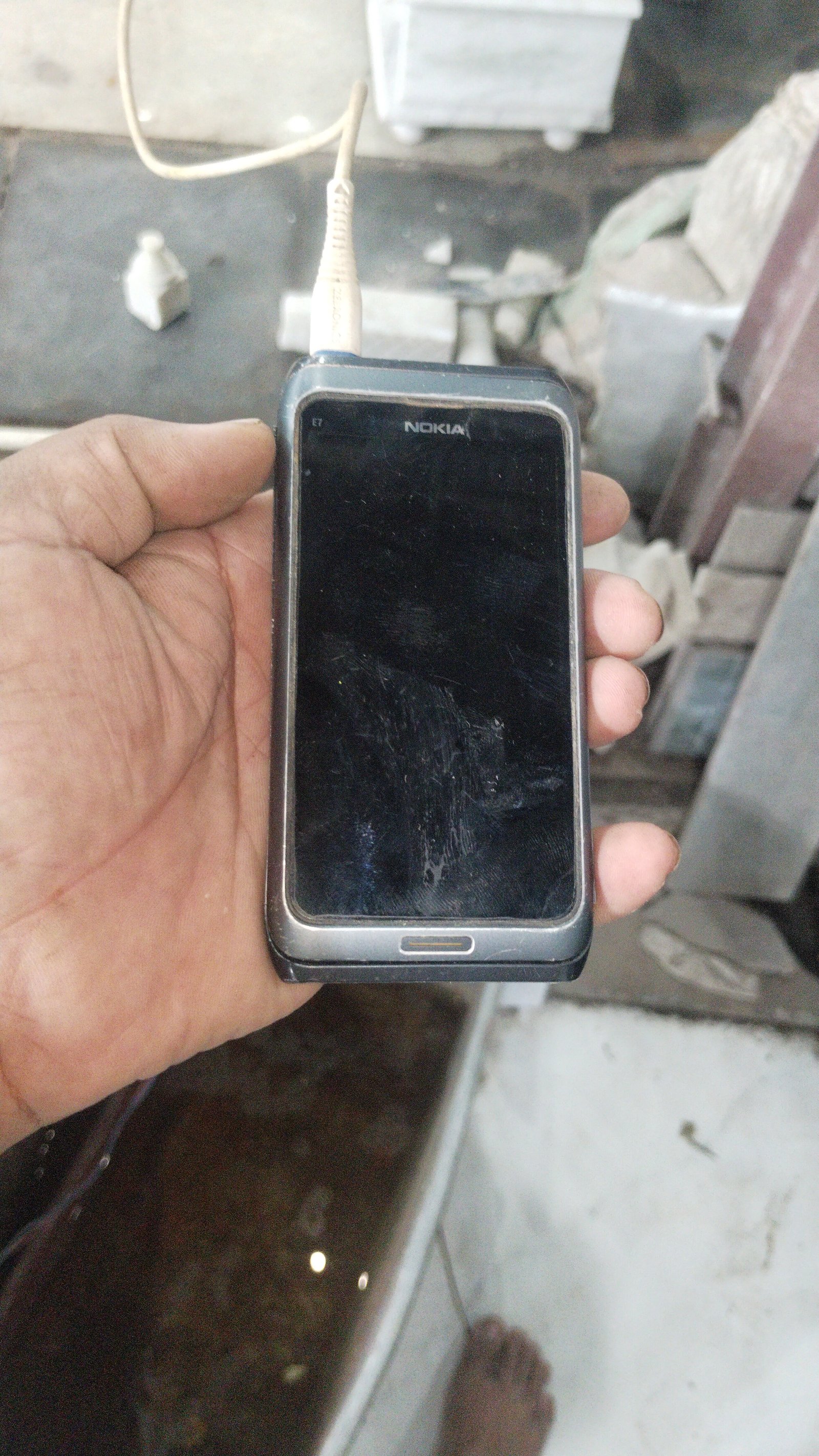 nokia e7 - photo 3