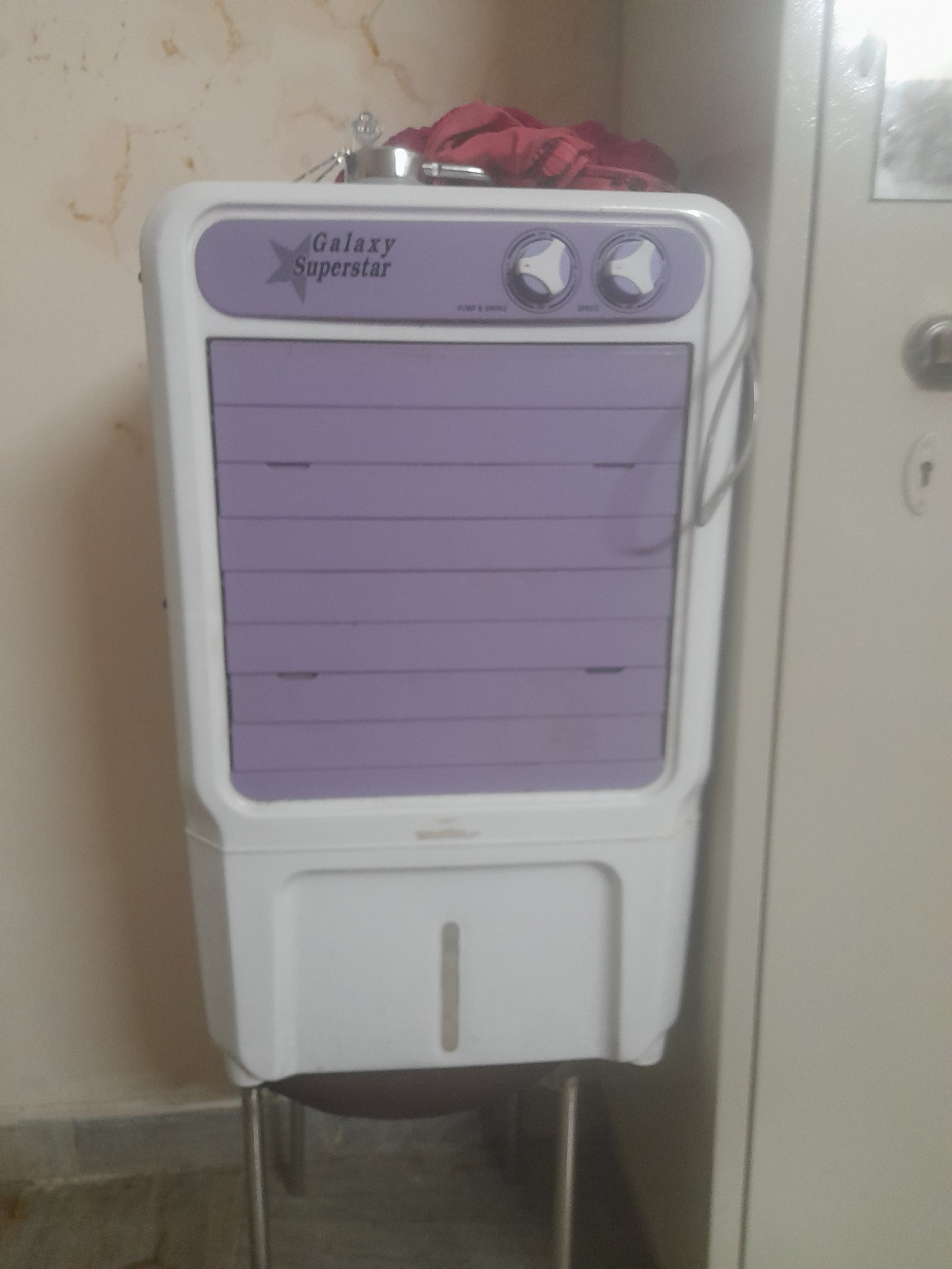 superstar galaxy cooler - Electronics
