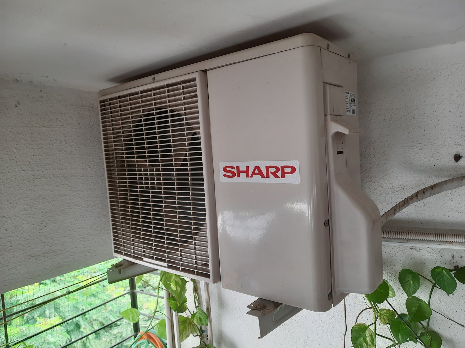 Sharp Split AC 1.2 Ton – (Working Condition) - photo 3